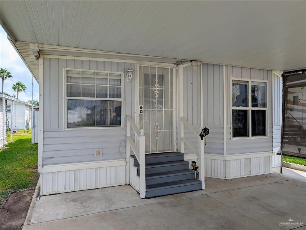 2413 Starling W Circle, Palmview, TX 78572