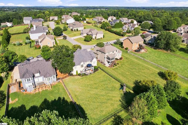 201 Castle Creek Drive, Greer, SC 29651
