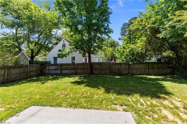 3745 Peterson ST, Norfolk, VA 23513
