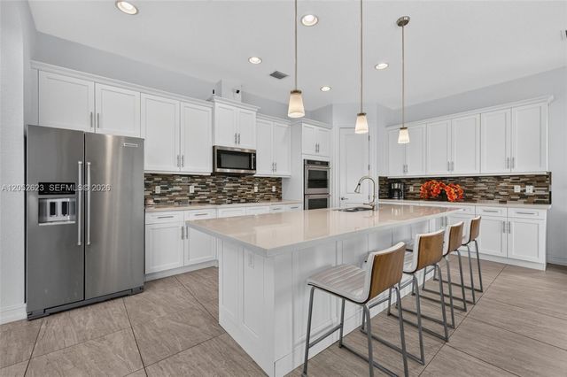11326 SW 12th Street, Pembroke Pines, FL 33025