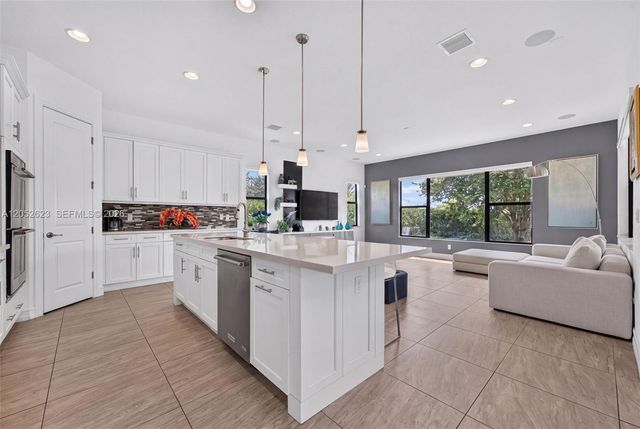 11326 SW 12th Street, Pembroke Pines, FL 33025