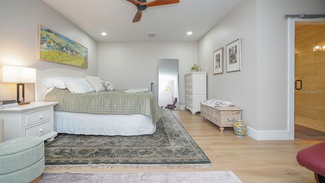 3207 W NASSAU STREET, Tampa, FL 33607