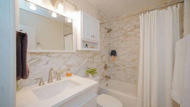 3207 W NASSAU STREET, Tampa, FL 33607