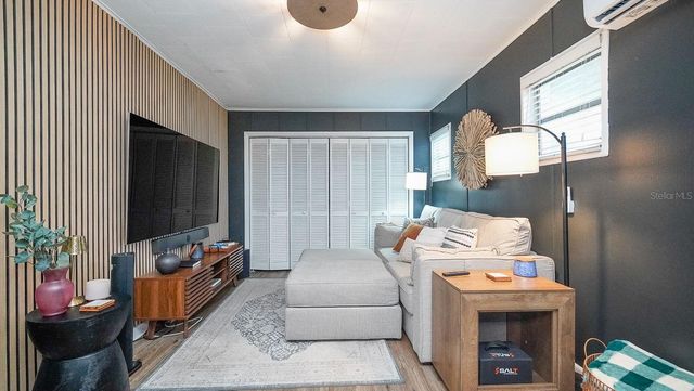 3207 W NASSAU STREET, Tampa, FL 33607