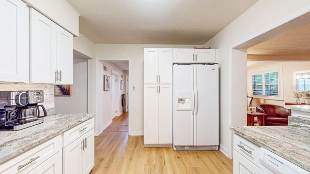 3207 W NASSAU STREET, Tampa, FL 33607