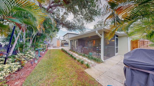 3207 W NASSAU STREET, Tampa, FL 33607