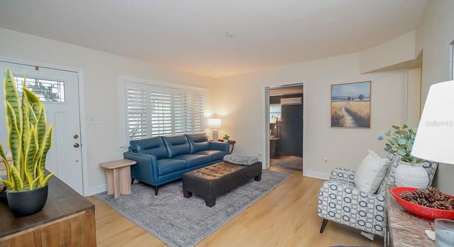 3207 W NASSAU STREET, Tampa, FL 33607