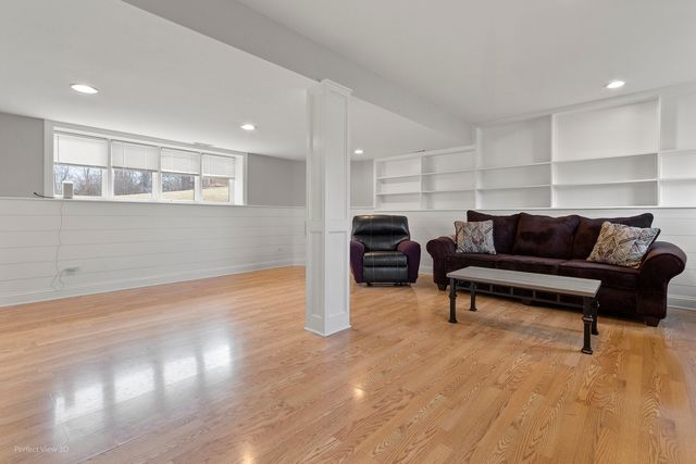 17248 110th Court, Orland Park, IL 60467