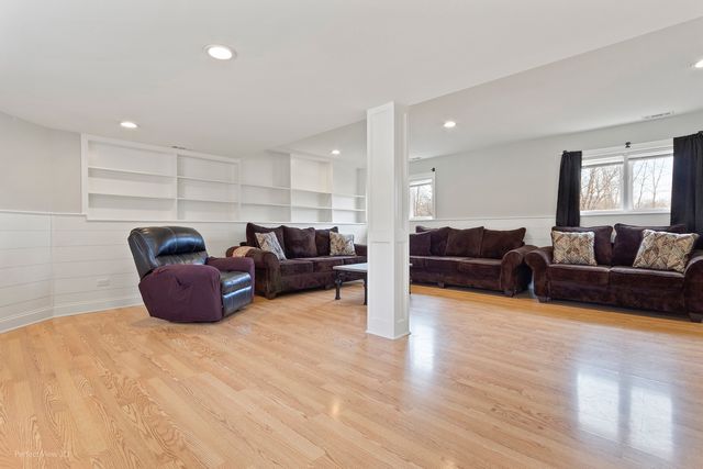 17248 110th Court, Orland Park, IL 60467