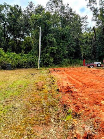 17671 Williams Lane, Summerdale, AL 36580