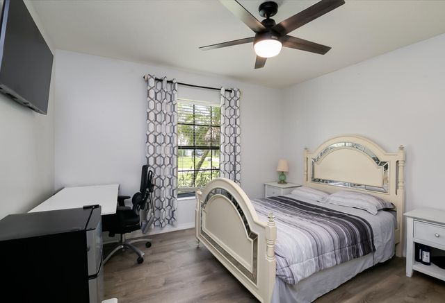 591 SE Chapman Avenue, Port St. Lucie, Port St Lucie, FL 34984