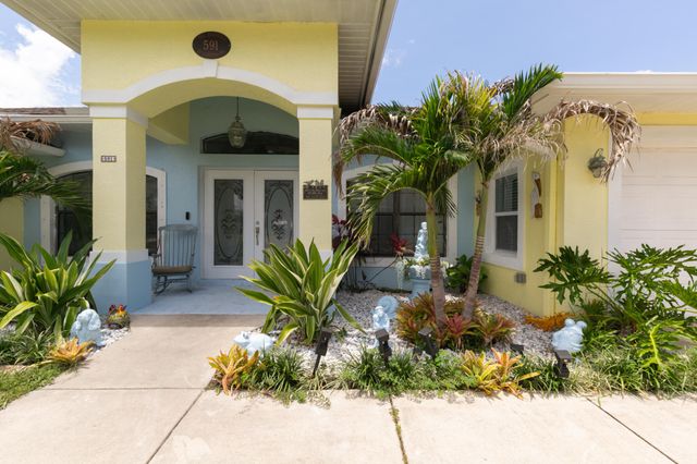 591 SE Chapman Avenue, Port St. Lucie, Port St Lucie, FL 34984