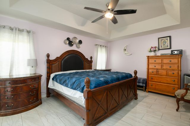 591 SE Chapman Avenue, Port St. Lucie, Port St Lucie, FL 34984