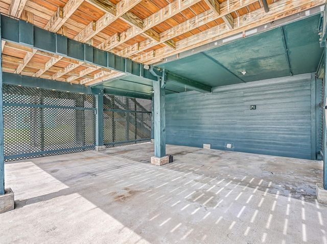 16510 Edward Teach Road, Jamaica Beach, TX 77554