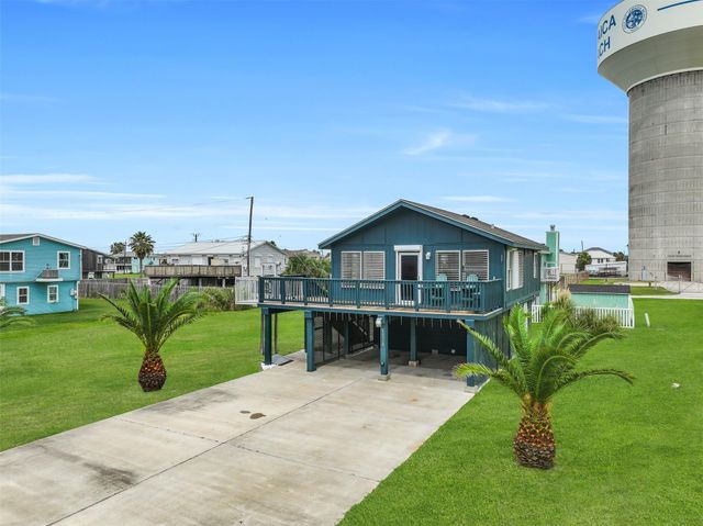 16510 Edward Teach Road, Jamaica Beach, TX 77554