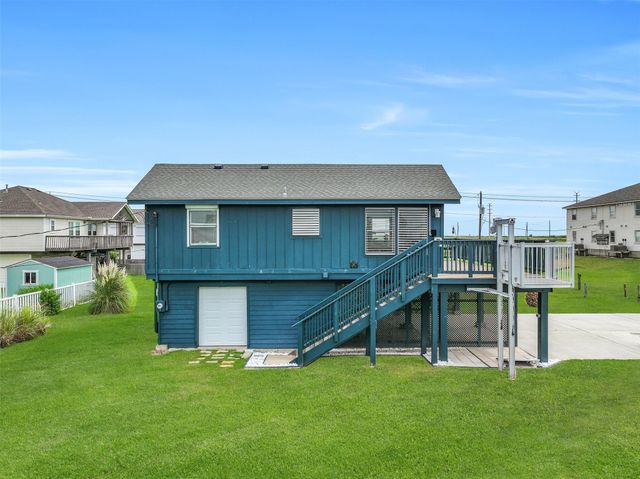 16510 Edward Teach Road, Jamaica Beach, TX 77554