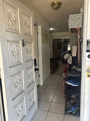 1601 Andrea St, Alice, TX 78332