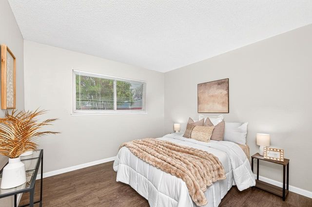 1059 Lakehurst Rd, Livermore, CA 94551