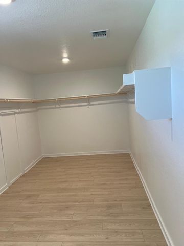 10109 Curb Strap DR, Austin, TX 78653