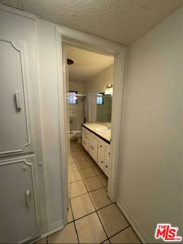 8365 Gregory Way B, Beverly Hills, CA 90211