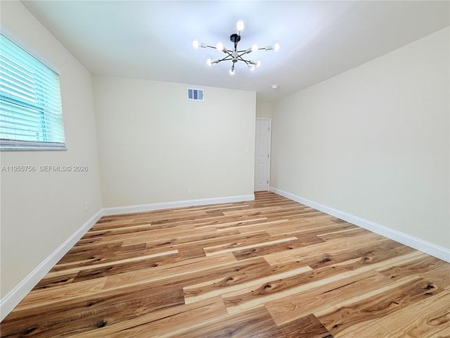 4241 Thomas St, Hollywood, FL 33021