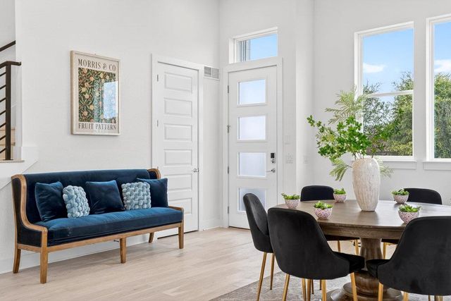 5601 Toscana Ave, Austin, TX 78724