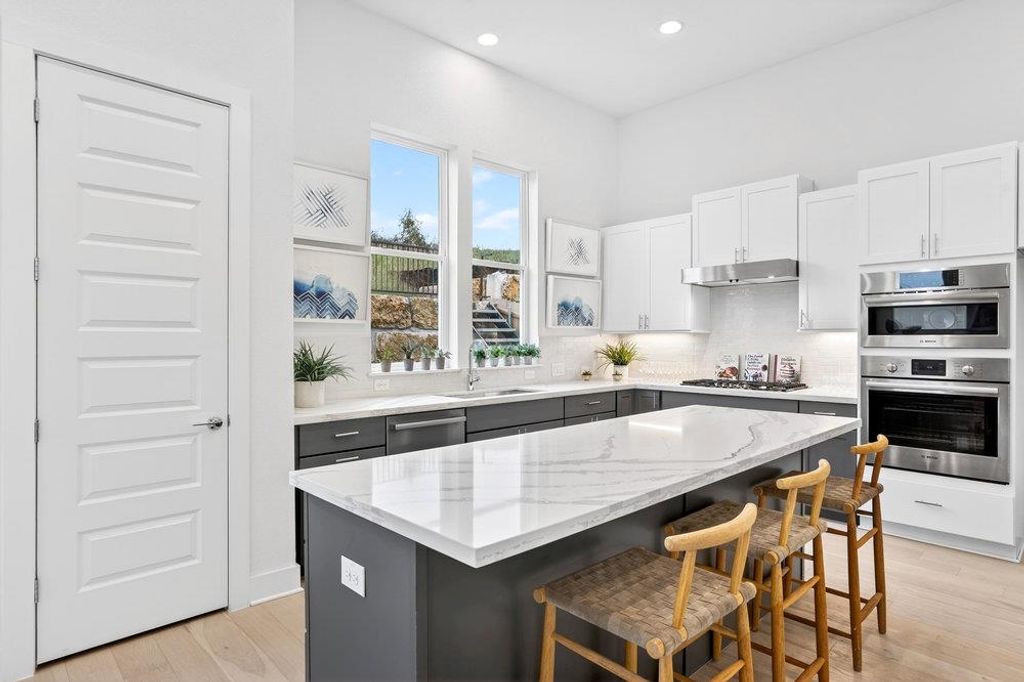 5601 Toscana Ave, Austin, TX 78724