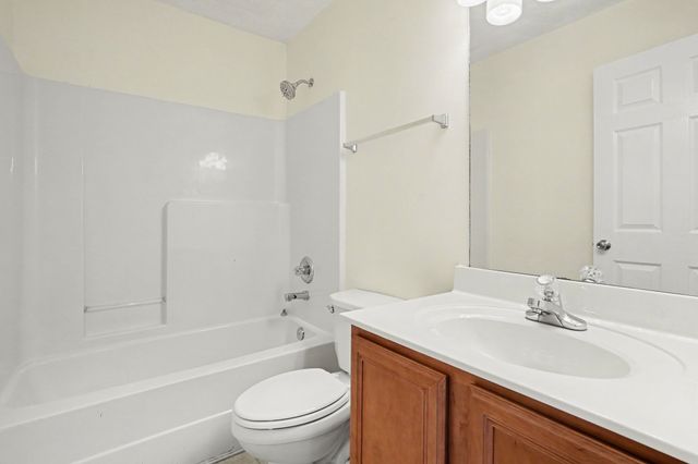 2117 Long Meadow Dr, Spring Hill, TN 37174