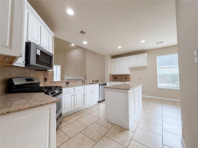 20192 Southwood Oaks Drive, Porter, TX 77365