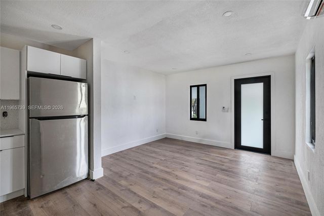 6905 NW 4th Ct B, Miami, FL 33150