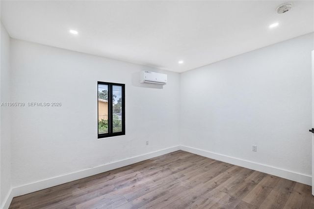 6905 NW 4th Ct B, Miami, FL 33150