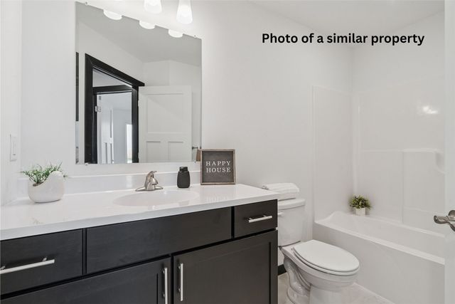 1767 Glen Rock Dr, Marion, IA 52302