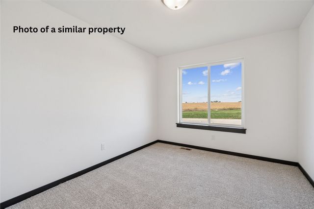 1767 Glen Rock Dr, Marion, IA 52302