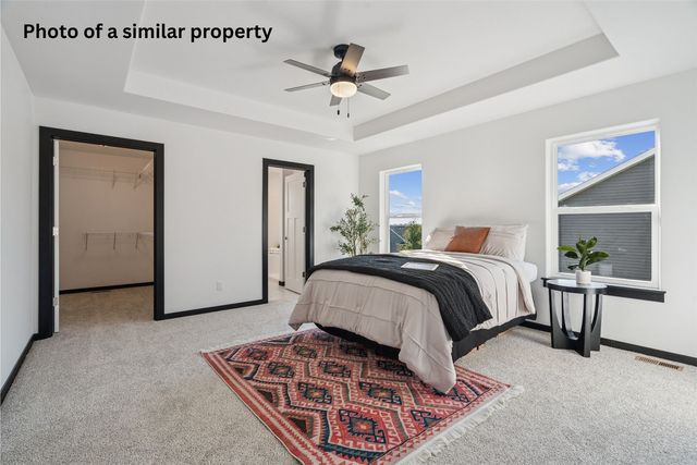 1767 Glen Rock Dr, Marion, IA 52302