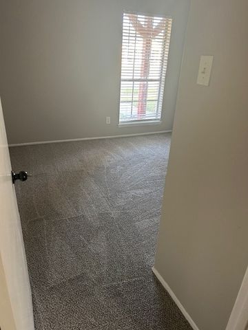 1326 Beechwood Drive, Lewisville, TX 75067