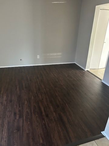 1326 Beechwood Drive, Lewisville, TX 75067