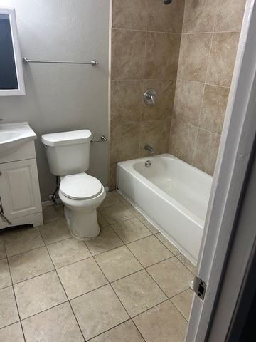 1326 Beechwood Drive, Lewisville, TX 75067