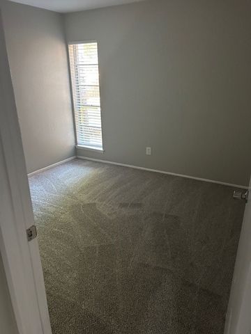 1326 Beechwood Drive, Lewisville, TX 75067