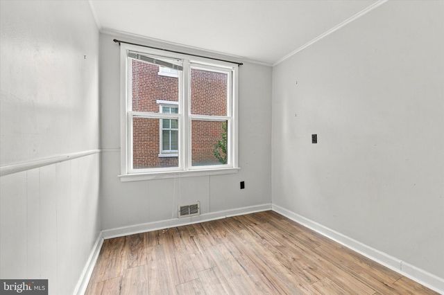 410 FARNSWORTH AVE, Bordentown, NJ 08505