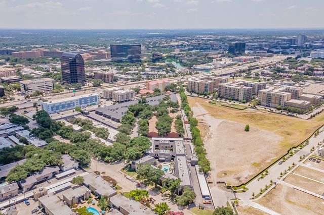 10109 Regal Park Lane 112, Dallas, TX 75230