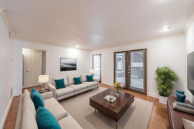 10109 Regal Park Lane 112, Dallas, TX 75230