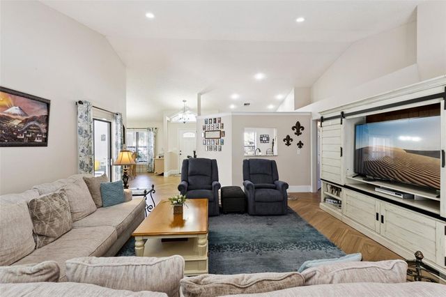 33004 JOEL COURT, Leesburg, FL 34788