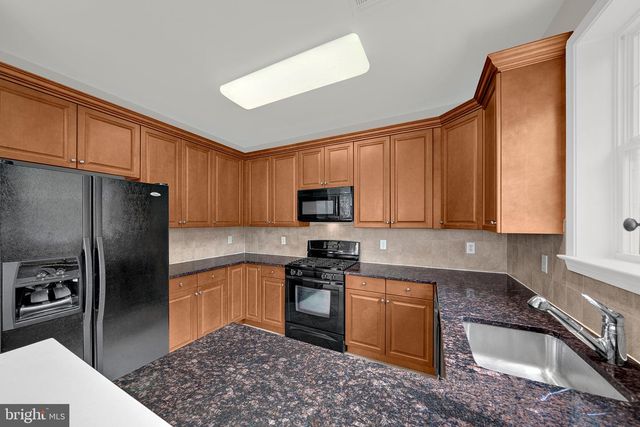 637 MASTERSON CT, Ewing, NJ 08618