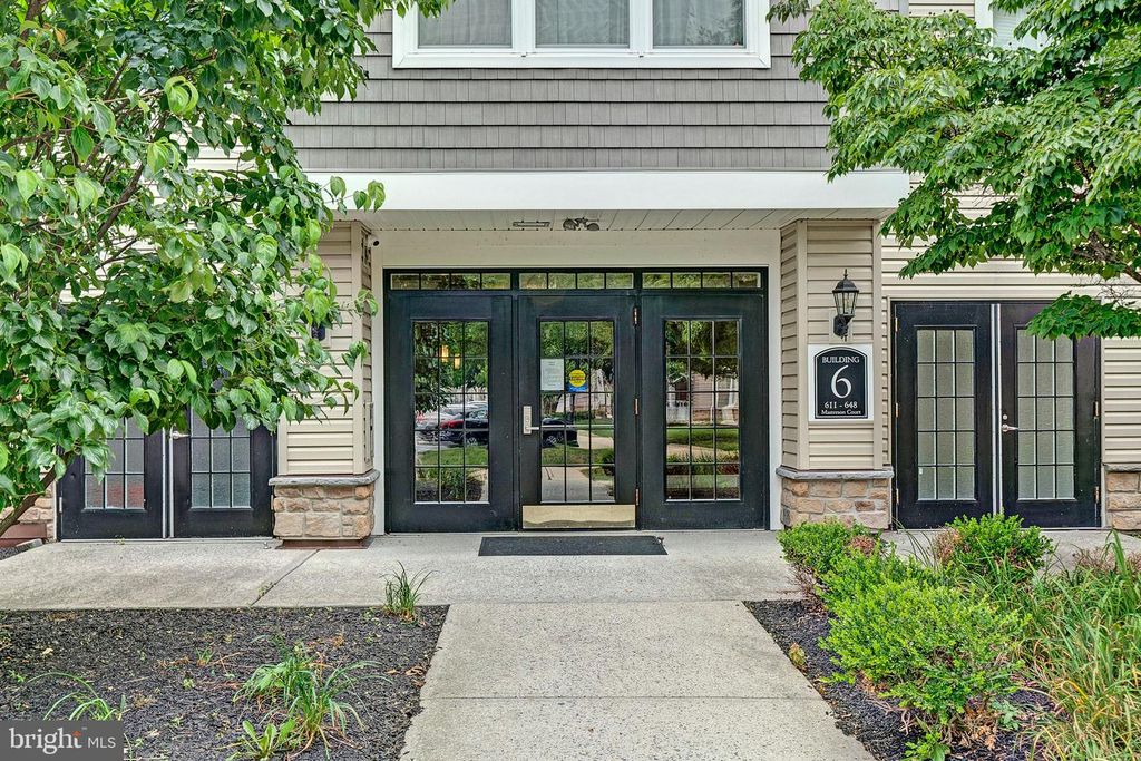 637 MASTERSON CT, Ewing, NJ 08618