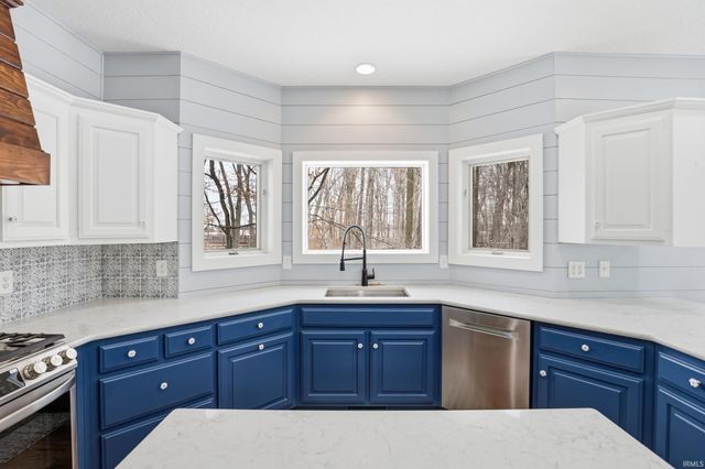 5133 County Road 48, Auburn, IN 46706