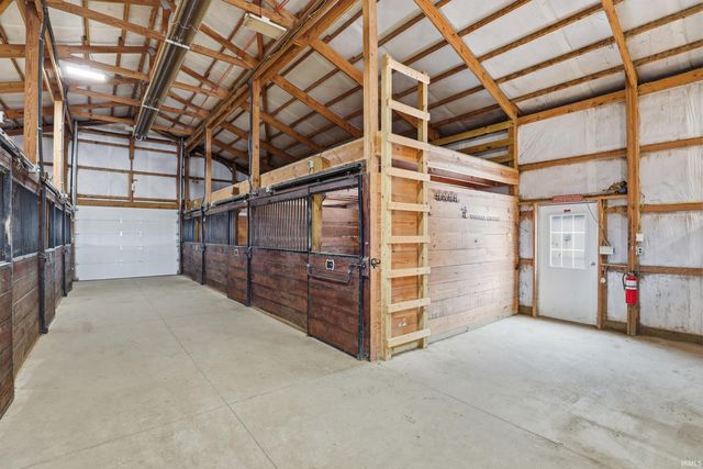 5133 County Road 48, Auburn, IN 46706