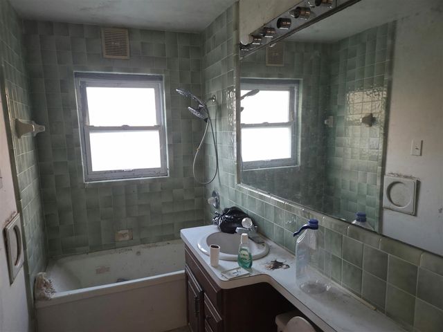 544 S 13th Street, Saginaw, MI 48601