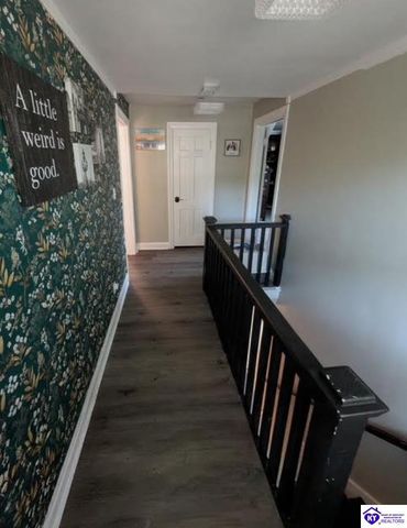 256 W Vine Street, Radcliff, KY 40160