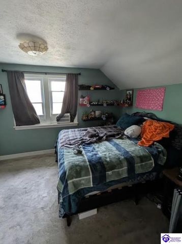 256 W Vine Street, Radcliff, KY 40160