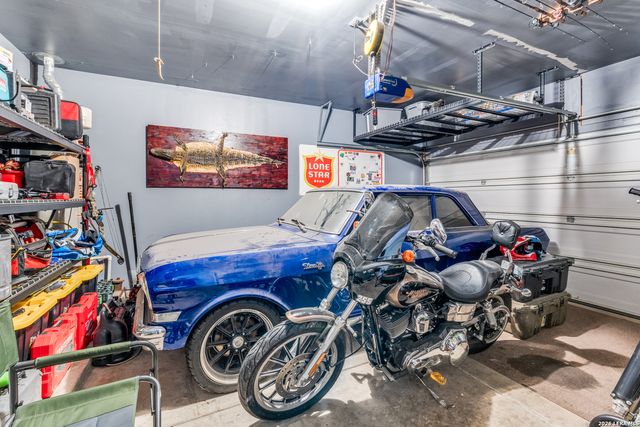 717 Fountain Gate, Schertz, TX 78108